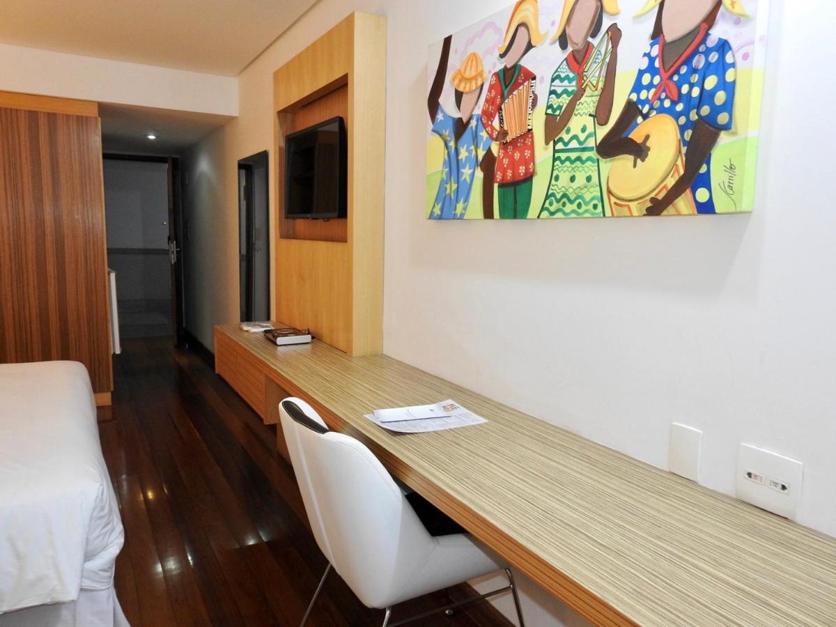 Constantino Hotel e Eventos Juiz de Fora Exterior foto A room at the hotel