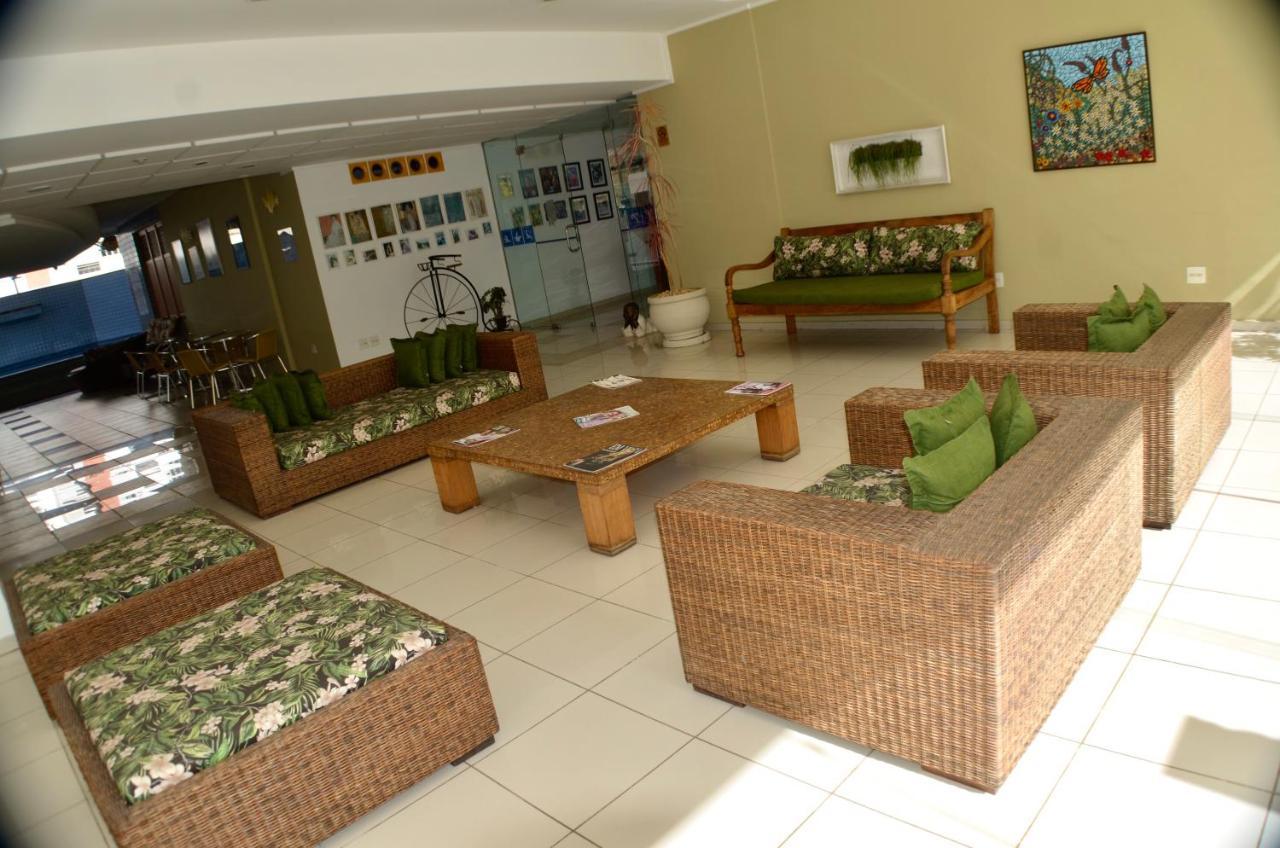 Constantino Hotel e Eventos Juiz de Fora Exterior foto The lobby of the airport